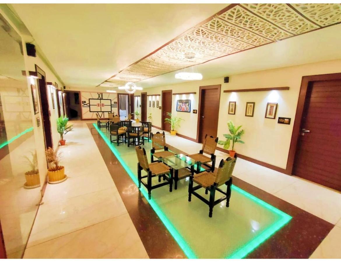 Hotel The Royal, Sehore Exterior foto